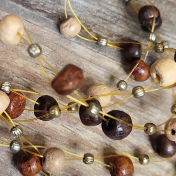 Vintage Lightweight Multi-Strand Wood & Mini Gold Bead Necklace w/ Extender - Picture 4 of 6